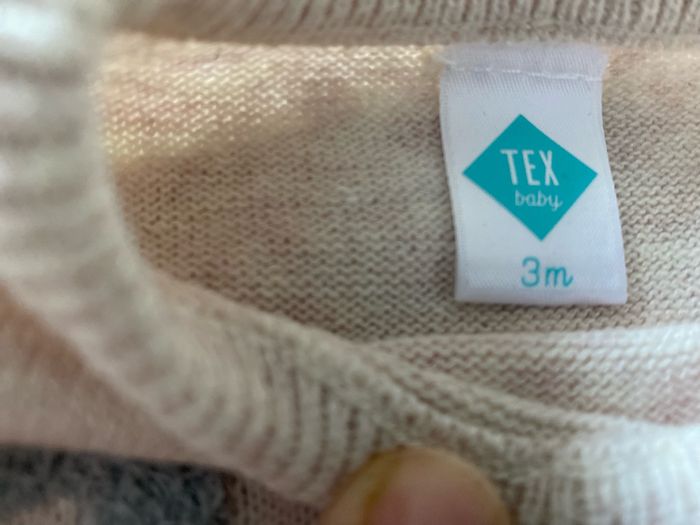 Pull - tex - photo numéro 2