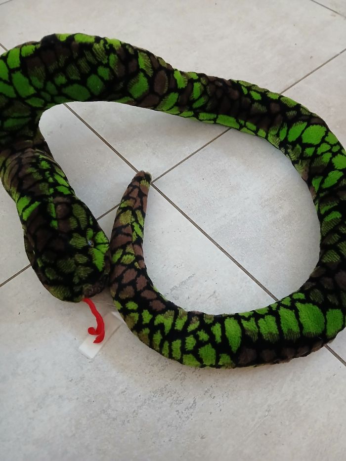 Grand serpent en peluche - photo numéro 2