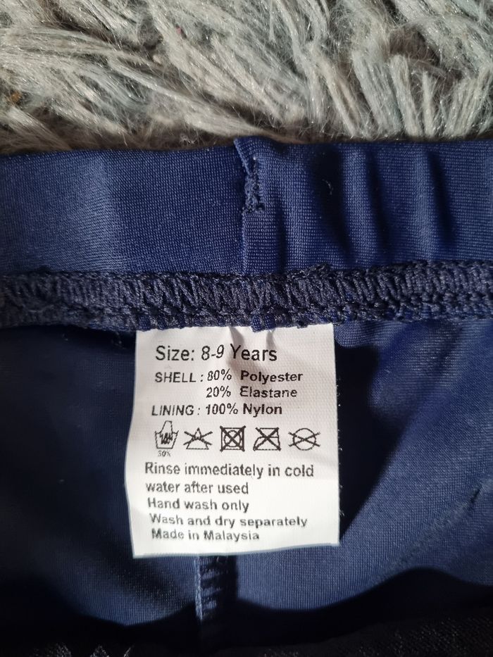 Short de bain bleu marine 8-9ans - photo numéro 4