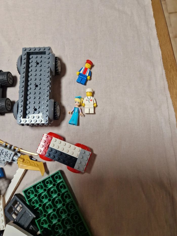 1,7kg lego vrac + figurines C1 - photo numéro 5