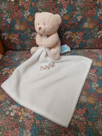 #01 Doudou mouchoir ourson naturel Baby Nat