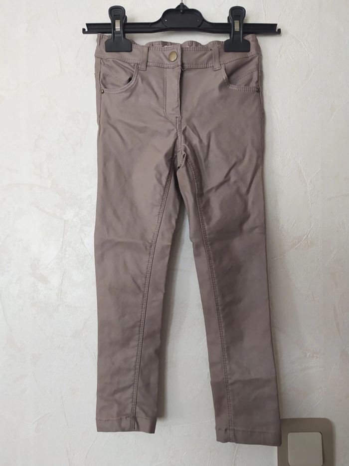 Pantalon beige typé Jean huilé
