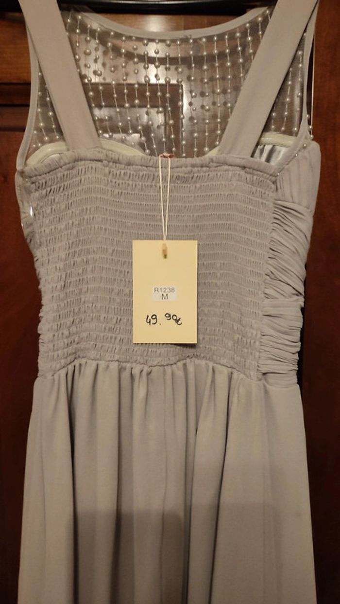 Robe de soirée / demoiselle d'honneur - photo numéro 2