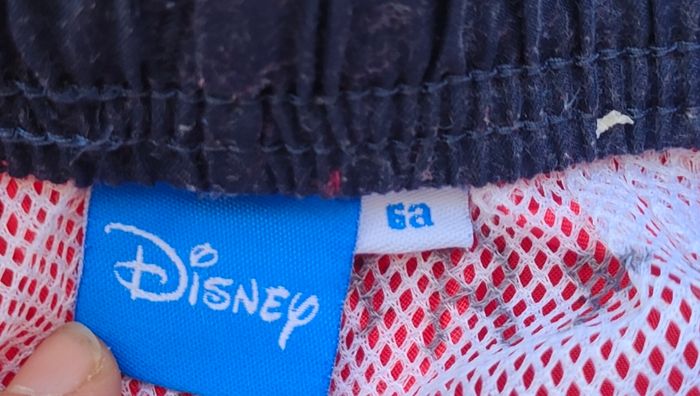 Maillot de bain Mickey taille 6 ans - photo numéro 2