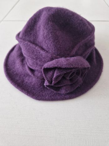 Chapeau femme en laine violet