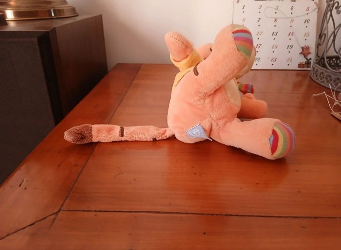 Duo Doudous-Peluches Tigrou avec grelot +Winnie l'Ourson - photo numéro 8