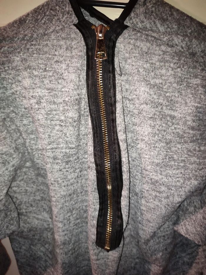 Pull avec fermeture - photo numéro 3