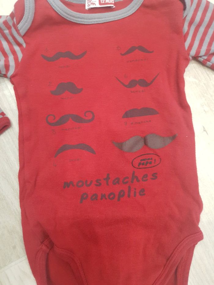 Body motif moustache - photo numéro 2