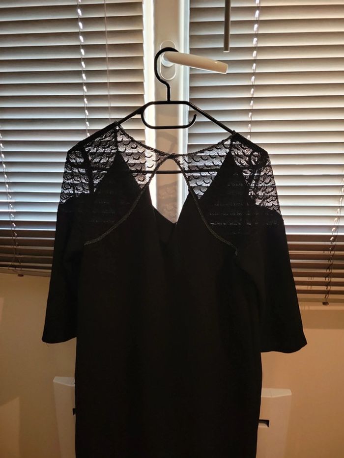 Robe noire
