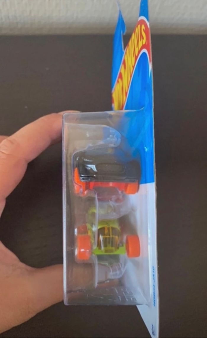 Pack 2 véhicules hot wheels - photo numéro 4