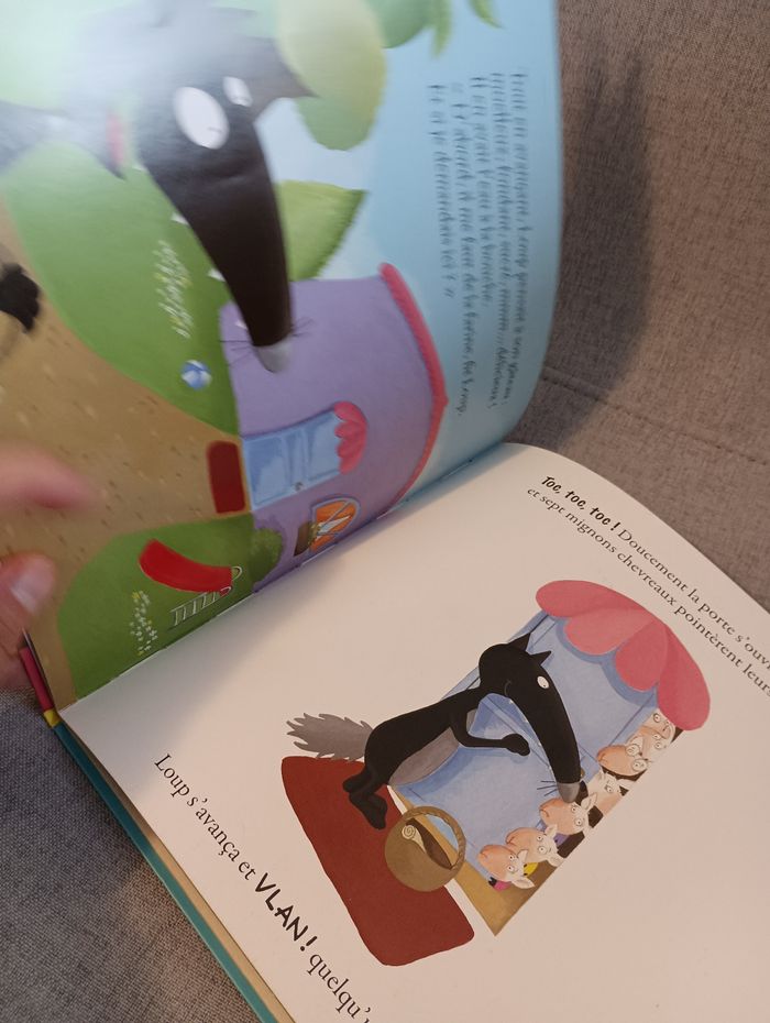 Livre auzou le livre qui découvrait le pays des contes - photo numéro 4