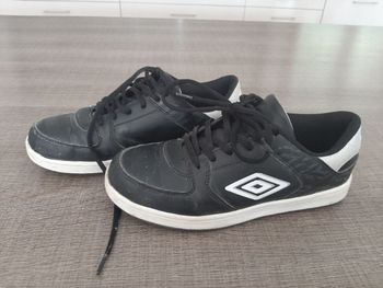 Baskets umbro pointure 38