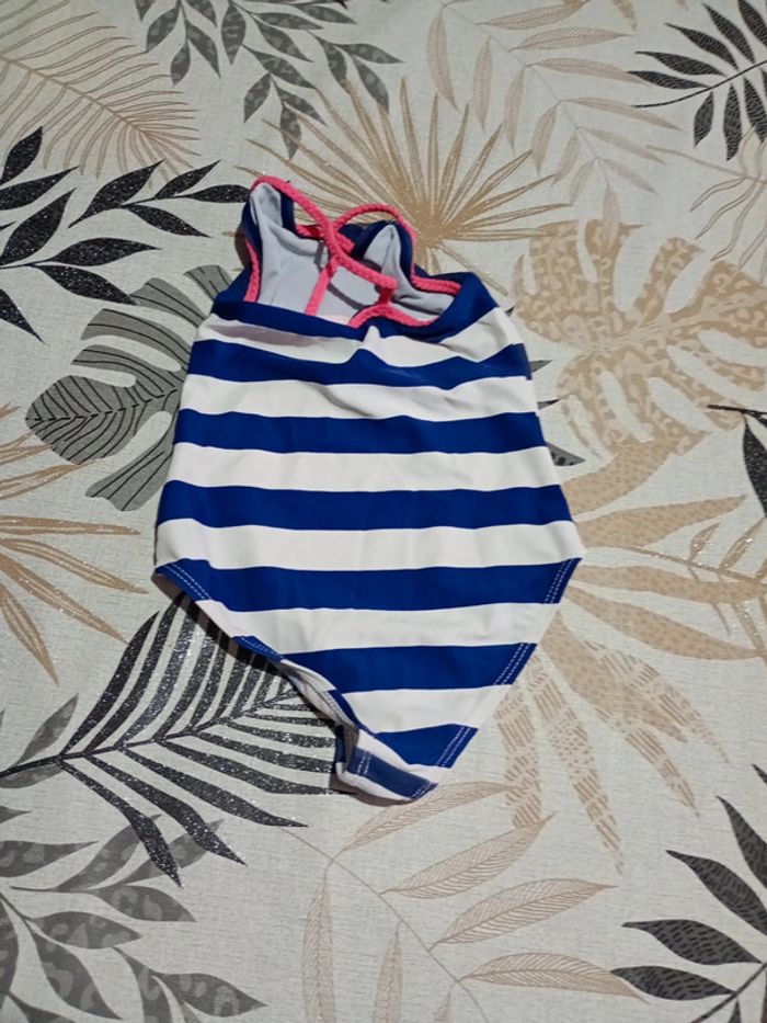 Maillot de bain style marinière nœud rose une pièce fille Vertbaudet 6 ans - photo numéro 4