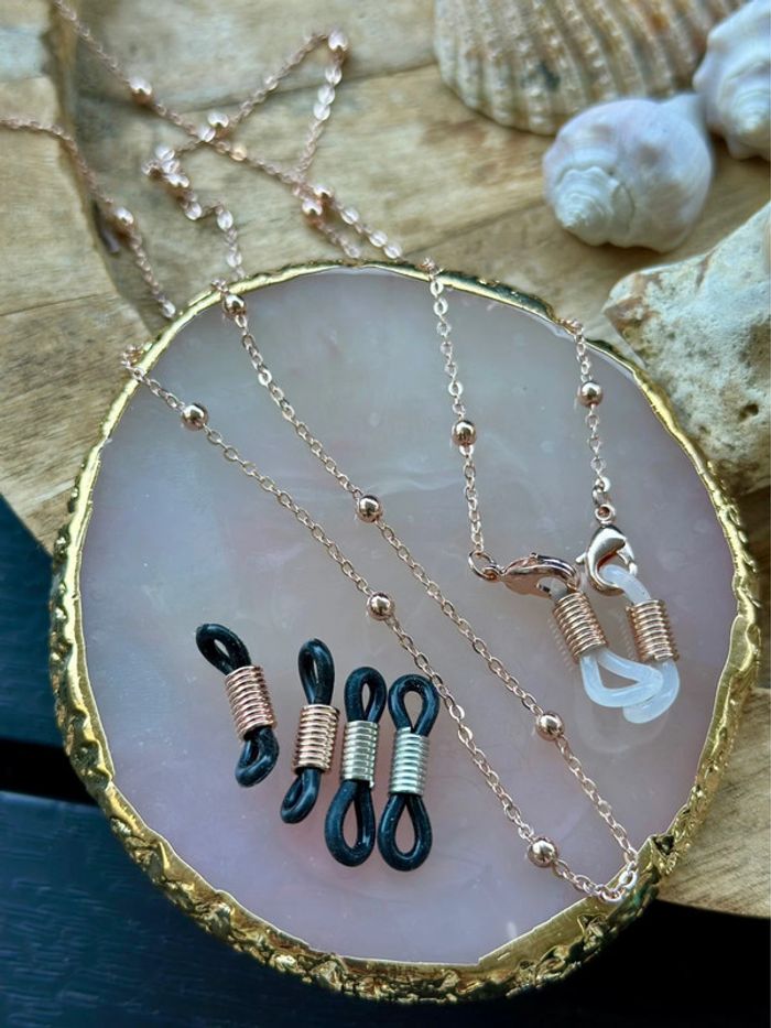 Chaîne lunettes perles dorées – style bijou – Neuf - photo numéro 4