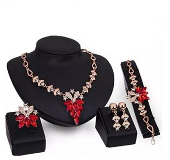 Magnifique parure de soirée rouge 4 pièces