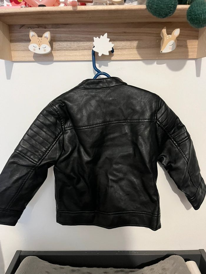 Perfecto noir - photo numéro 3