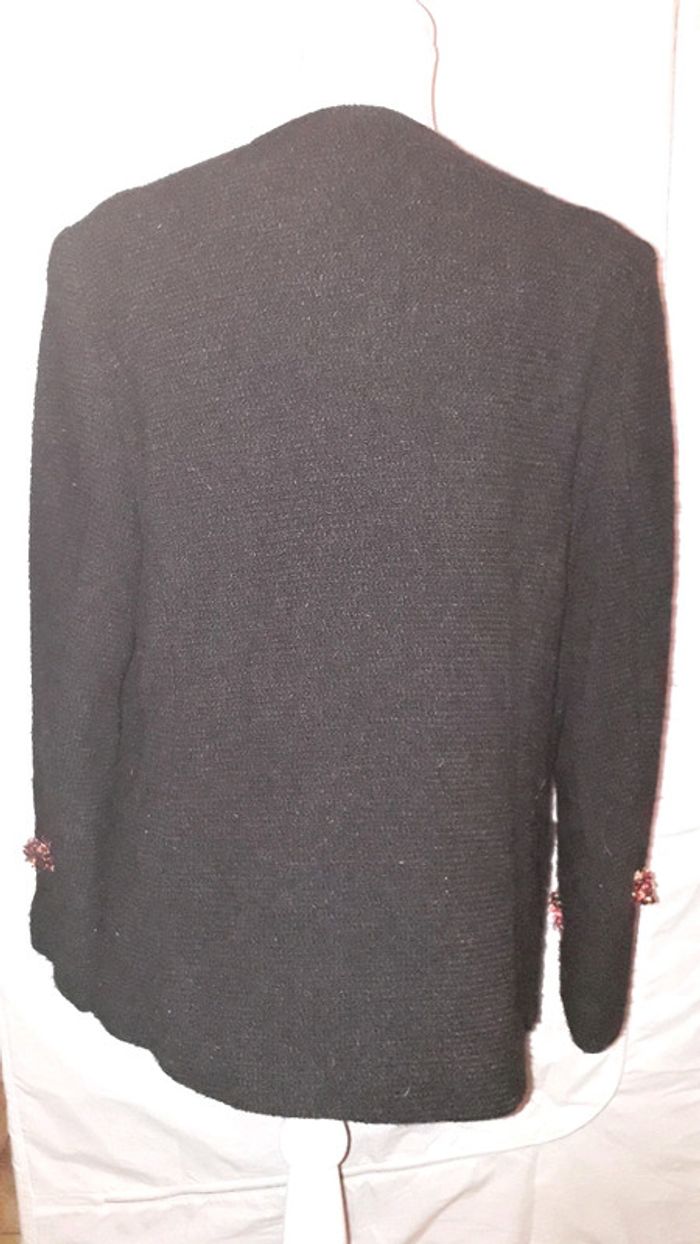 Karting veste noir et détails froufrous taille 44 - photo numéro 4