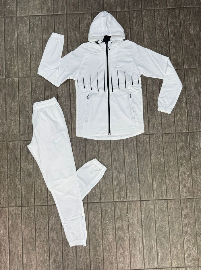 Nike division - photo numéro 5