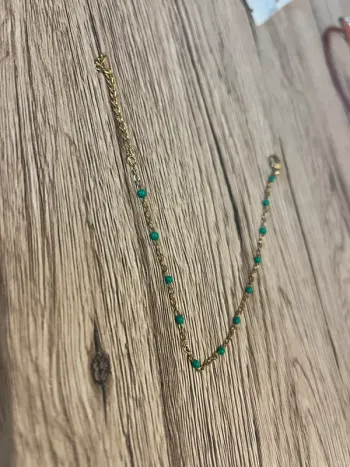 Bracelet doré et vert