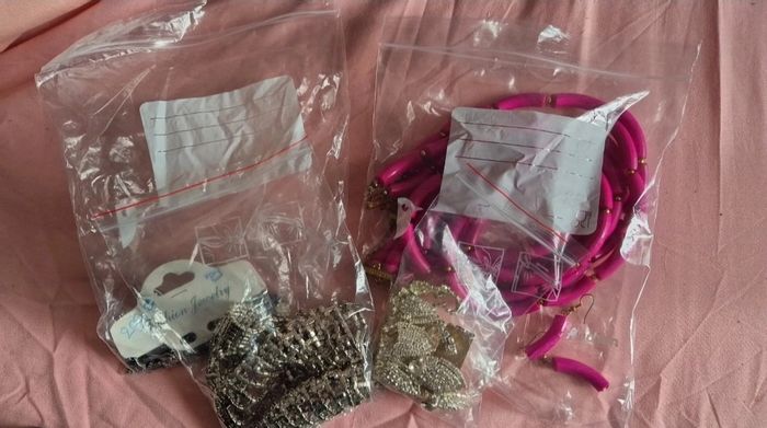 Parure bijoux mystère