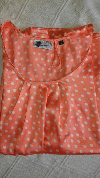 Top Kiabi orange fluide à pois blancs taille 46