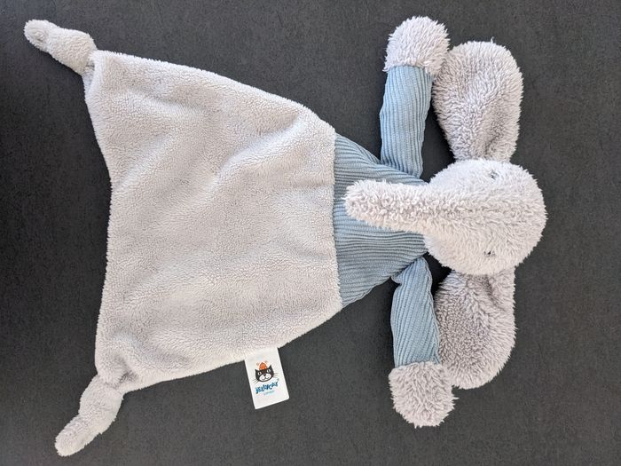Doudou éléphant Jellycat