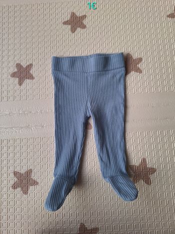 Pantalon legging à pieds bébé 3 mois (62cm)