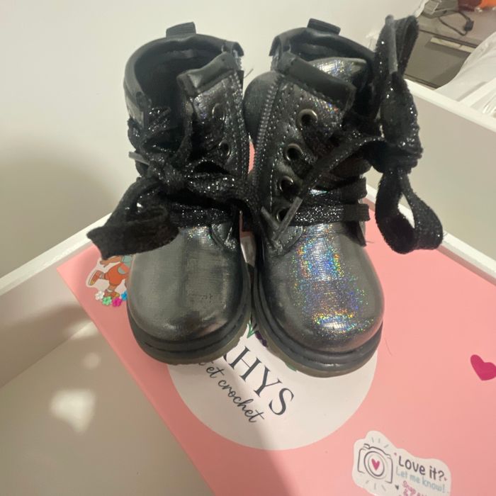 Bottines Argentés à Paillettes - photo numéro 2