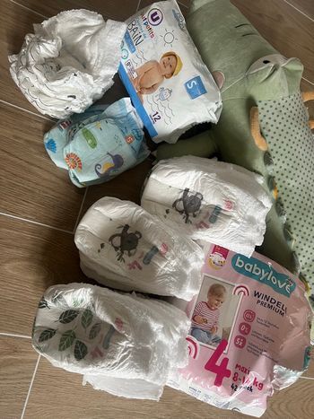 Lot de couches/couches culottes taille 4/S