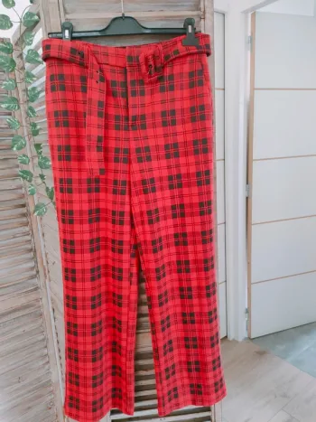 Pantalon taille 38