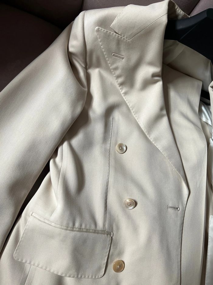 Tailleur pantalon crème en soie veste croisée 6 boutons - Suitsupply - photo numéro 11
