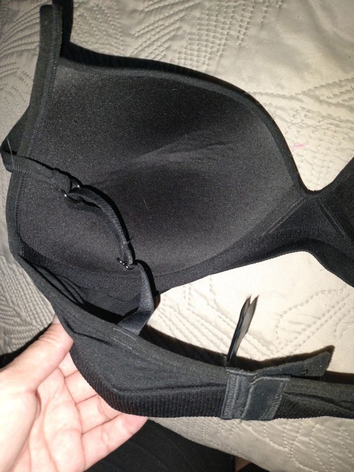Soutien gorge noir - photo numéro 3
