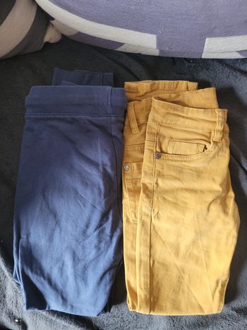 Lot 2 pantalons 6 ans