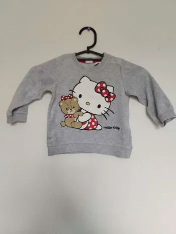 pull H&M Hello Kitty pour bébé fille 9/12 mois