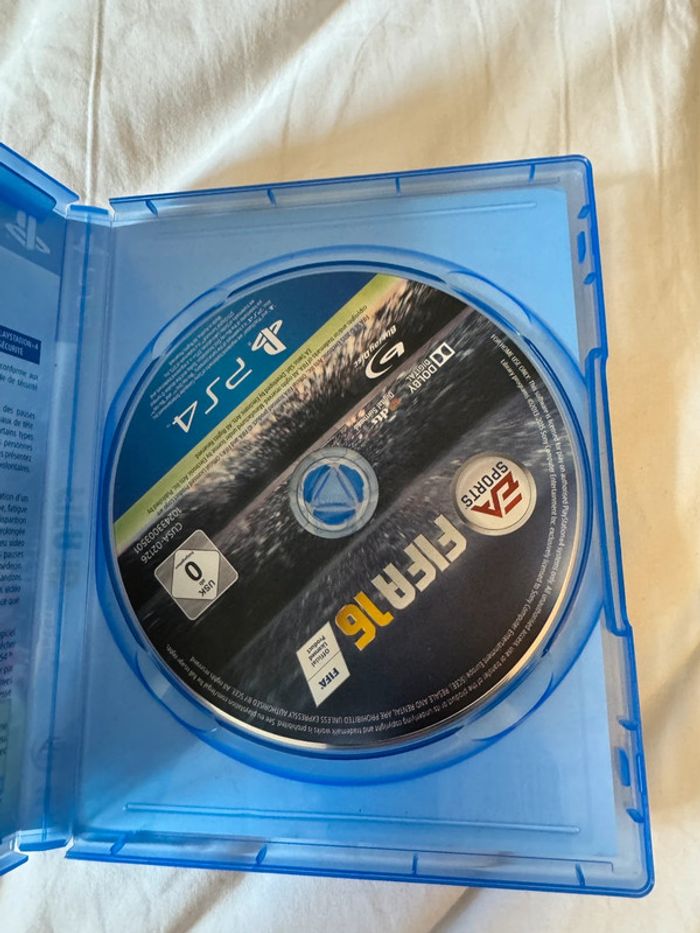 Jeu PlayStation 4 fifa 16 - photo numéro 3