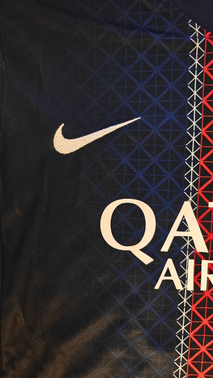 Ensemble Maillot Bradley Barcola PSG - photo numéro 7