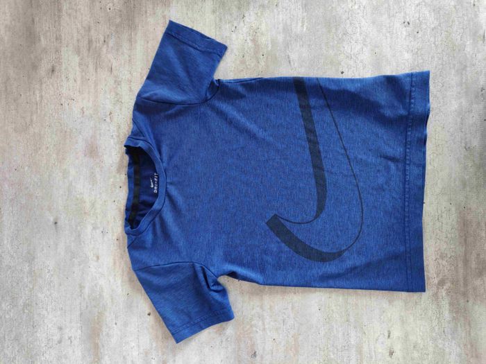 T-shirt sport Nike