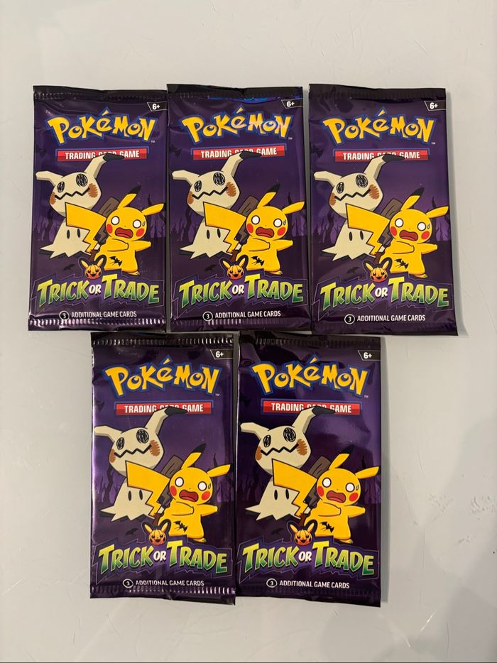 5 x Boosters Trick or Trade NEUF