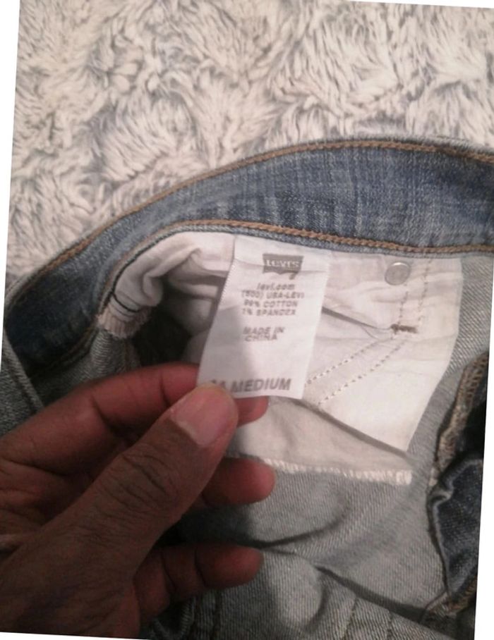 Jean femme Levi's taille 44 - photo numéro 9