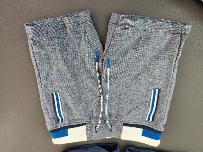 Lot de deux bermudas shorts  en molleton garçon okaidi 3 ans - photo numéro 2