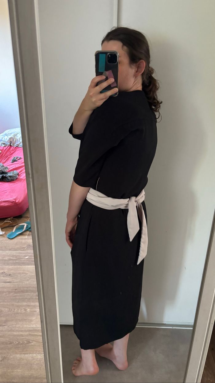 Robe noir Mango , ceinture Blanche , M - photo numéro 6