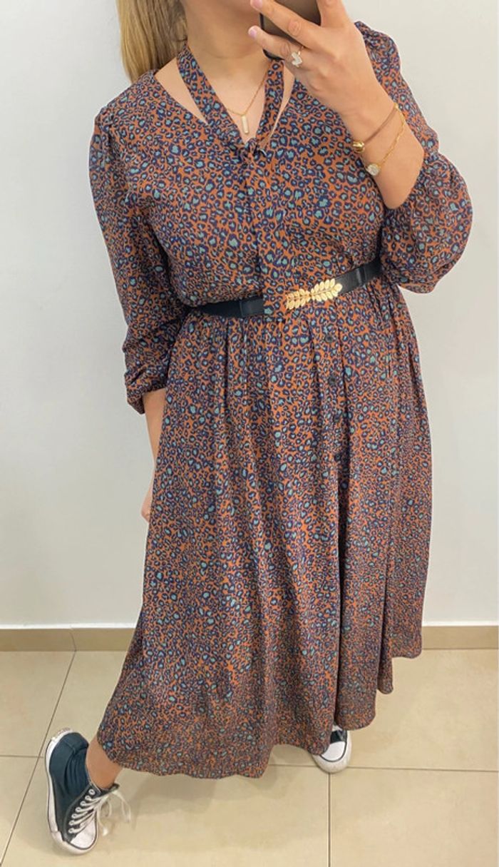 Superbe Robe Longue Imprimée Léopard Taille M - photo numéro 2