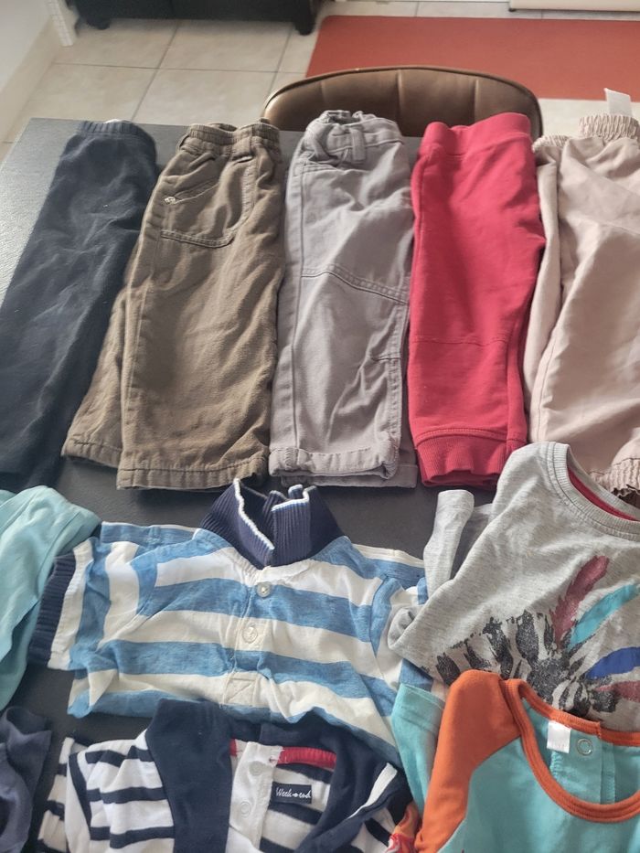 Lot vêtements garçon 18 mois - photo numéro 4