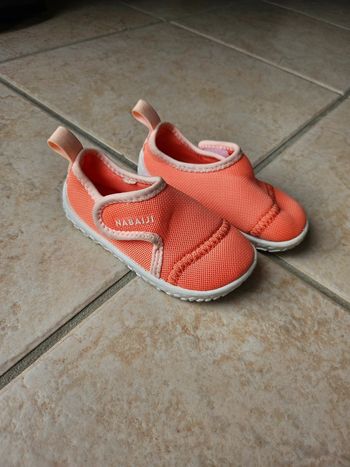 Chaussures d'eau T.22/23
