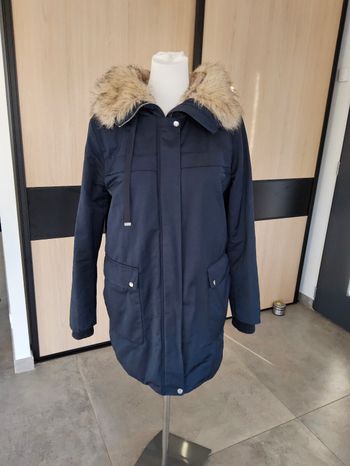 Manteau tres peu porté Taille M  Esprit
