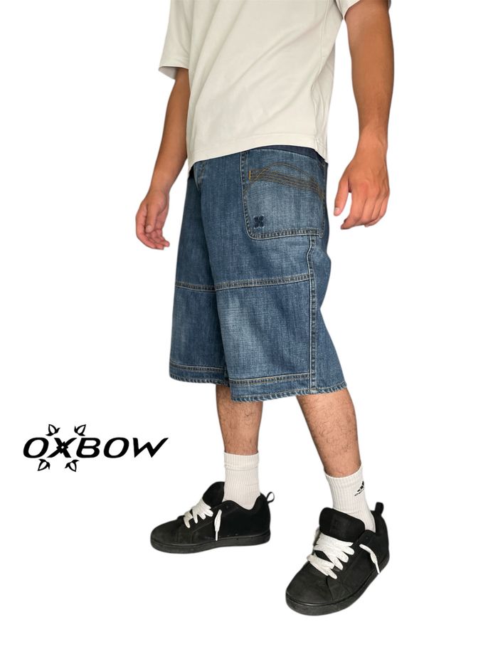 Short Baggy/ Bermuda/ jort vintage Oxbow Y2K en jean bleu avec logo broder et broderie - Taille w30