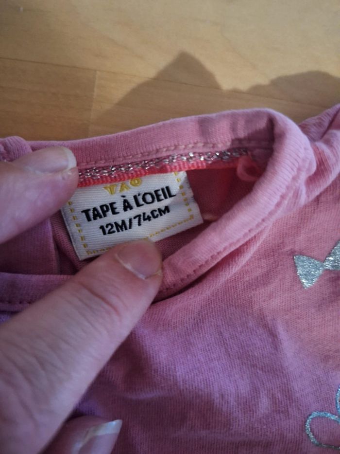 T-shirt manches longues pour fille taille 12 mois Marque tape à l'œil très bon état - photo numéro 4