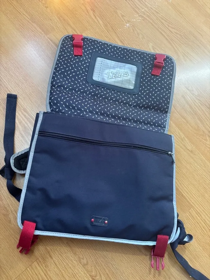 Cartable - photo numéro 2