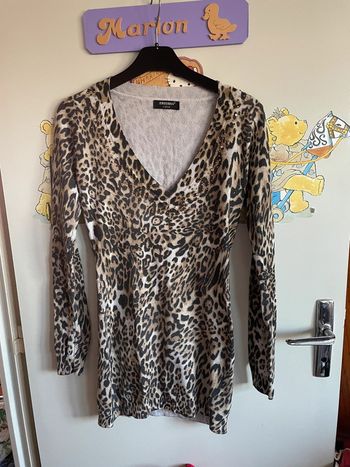 Pull long à motifs léopard avec strass, taille 34, marque Enzoria