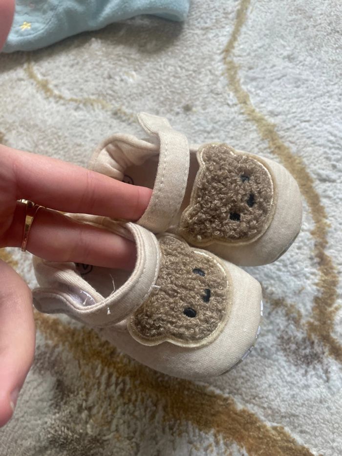 Chausson bébé ourson à skratch